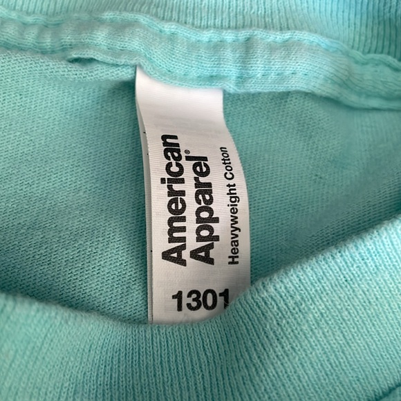 Corona Extra T-Shirt Small women’s teal “Find Your Beach” - Picture 7 of 8
